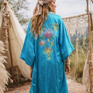 NEW Vintage 100% Silk Golden Dragon Turquoise Blue Long Kimono Floral Embroidery